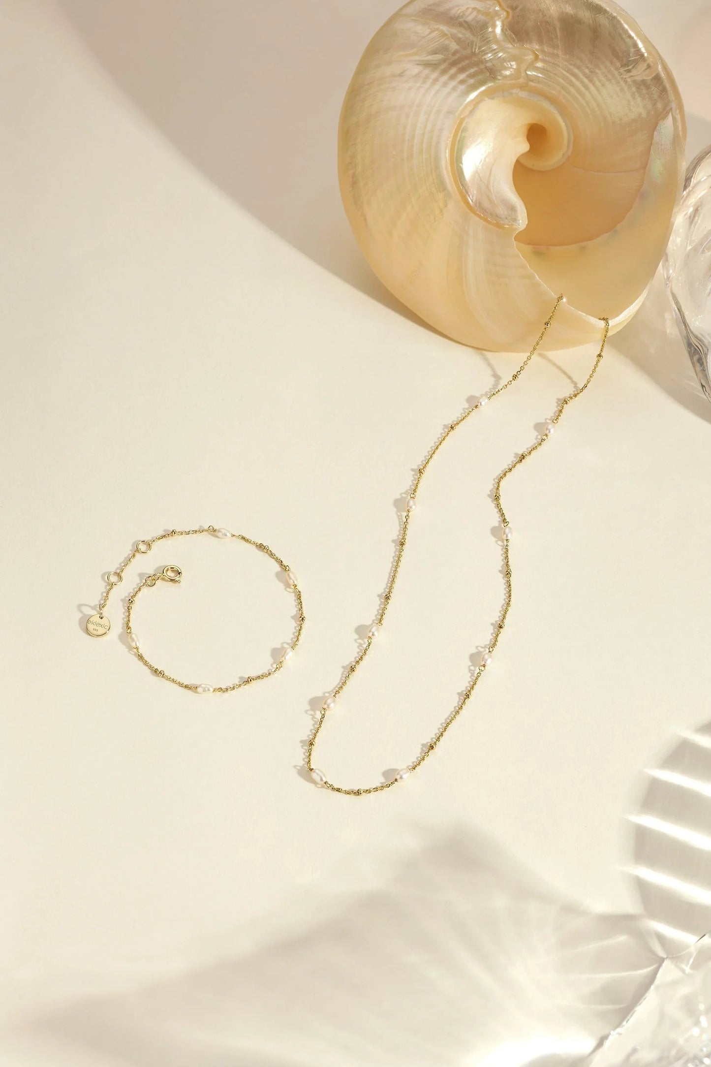 Micro Alternating Pearl & Bead Bracelet