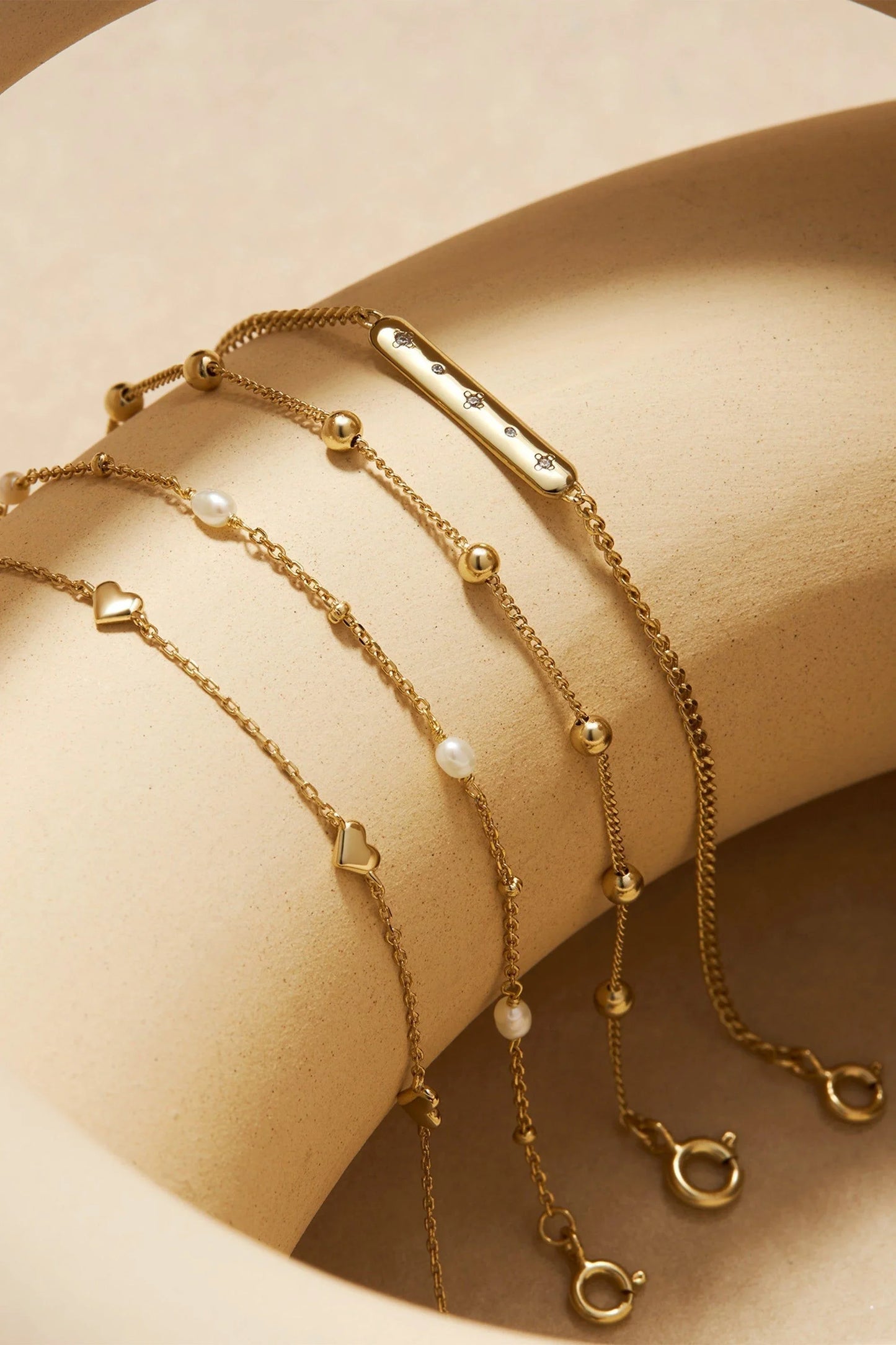 Micro Alternating Pearl & Bead Bracelet