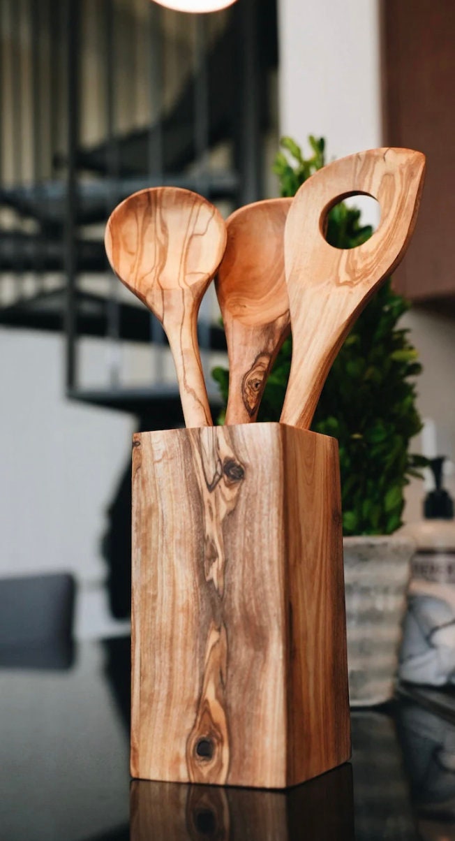 Olive Wood Spoon Set With Holder
