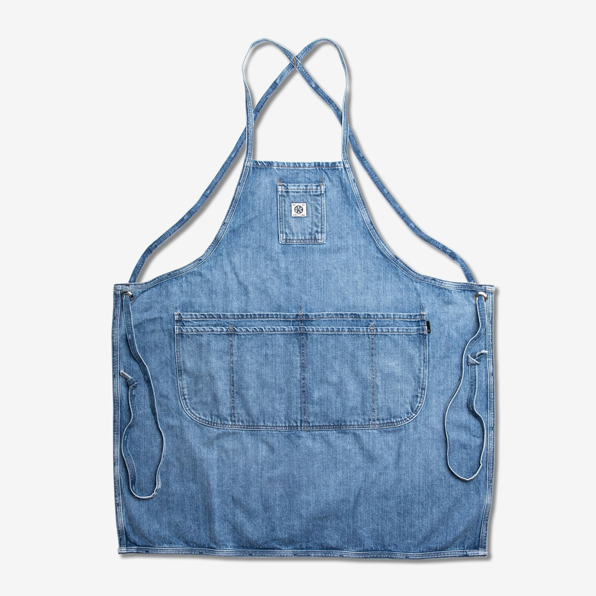THE CLASSIC APRON
