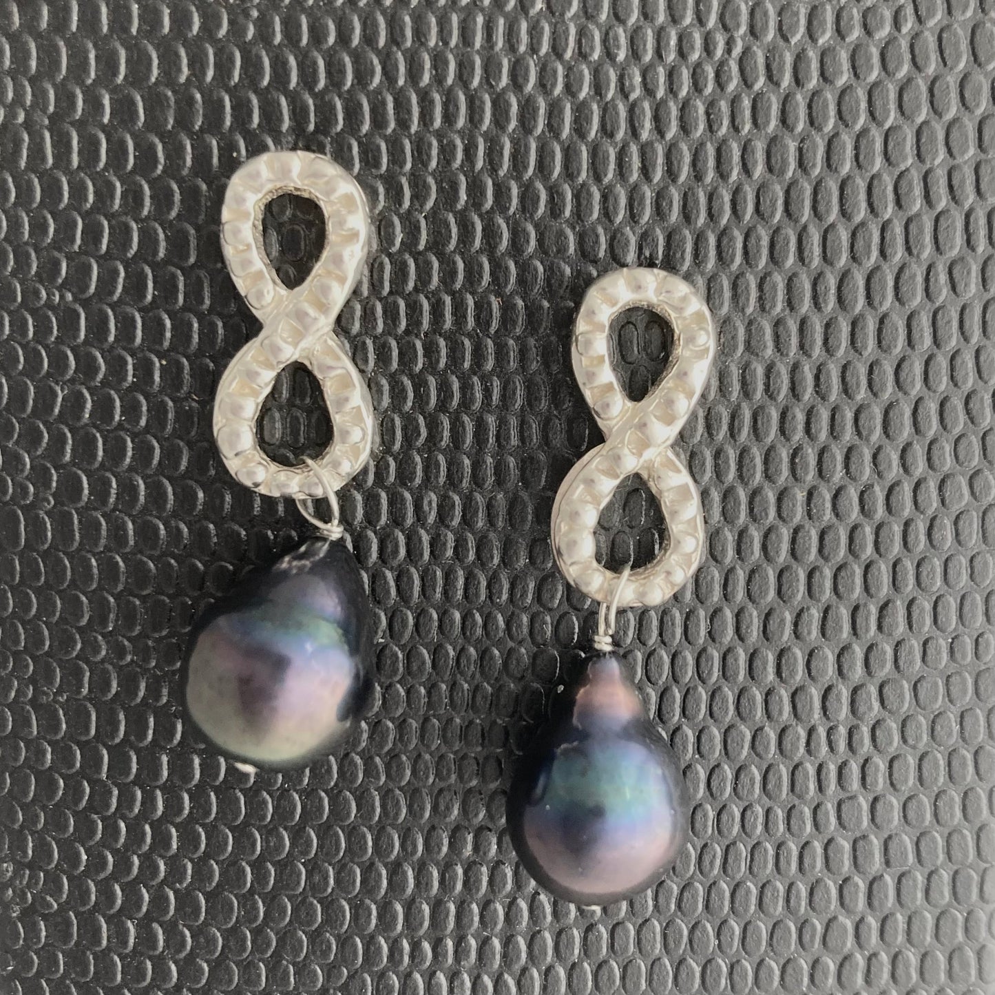 Small "8" Eternity