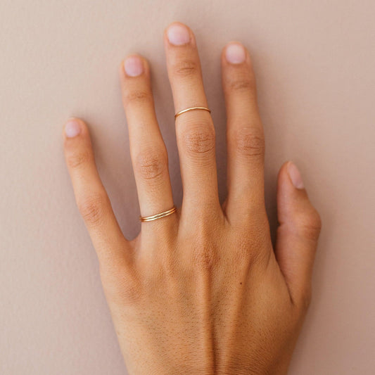 Smooth Skinny Ring