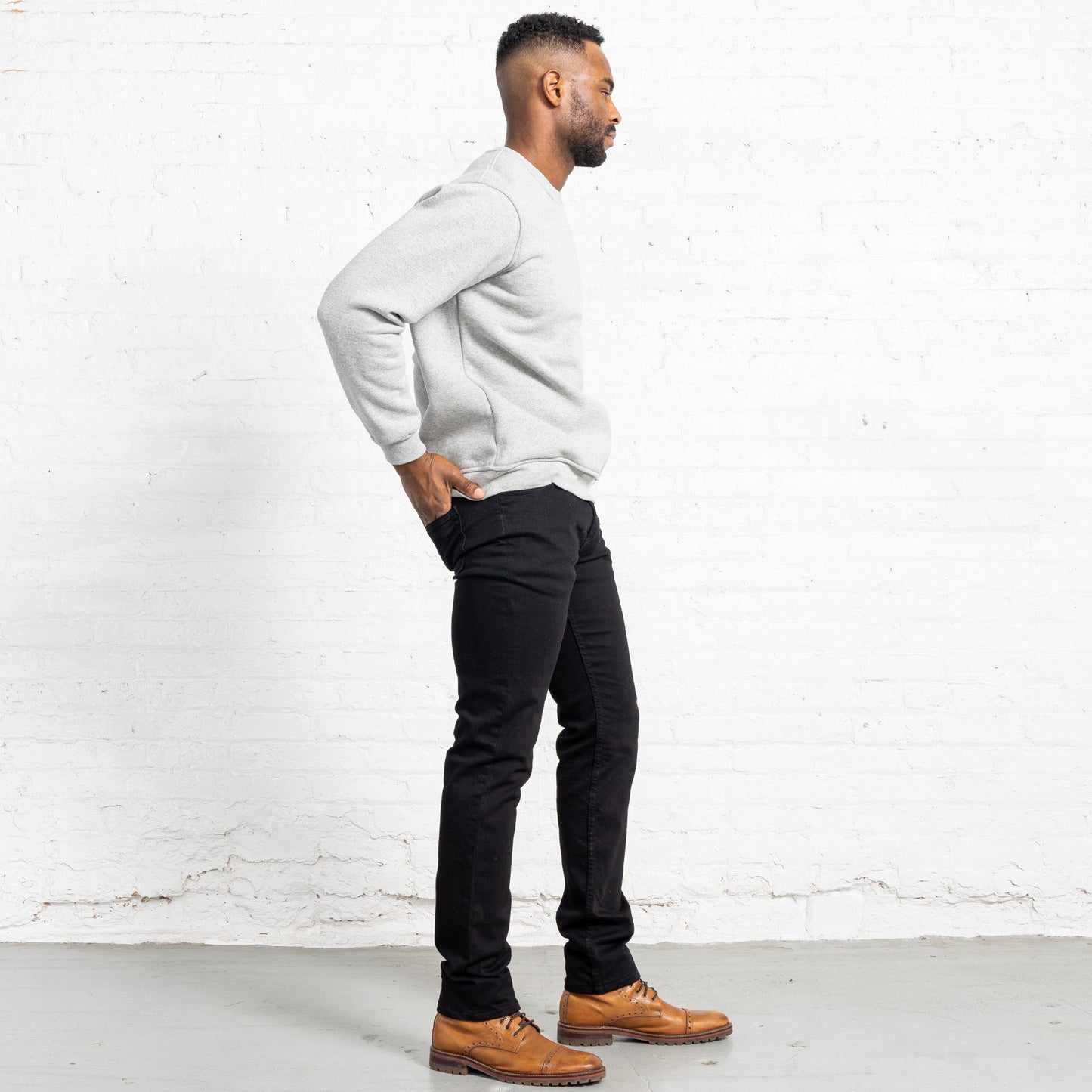 Tailored Fit - Black