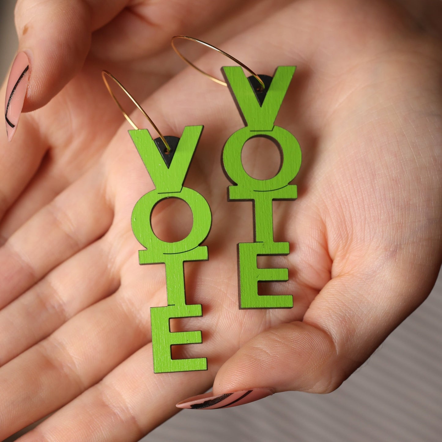 brat Vote Hoops